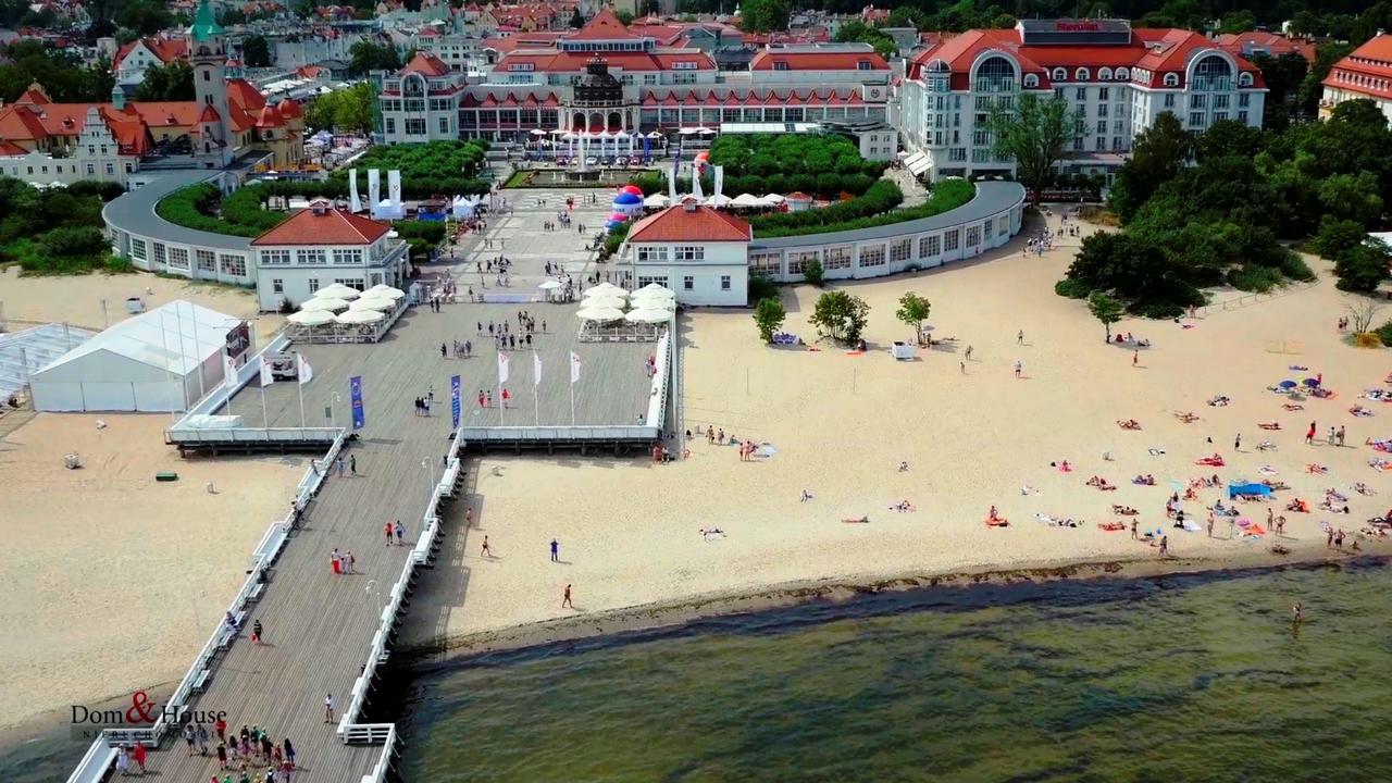 Dom & House - Apartments Neptun Park Premium Гданськ Екстер'єр фото